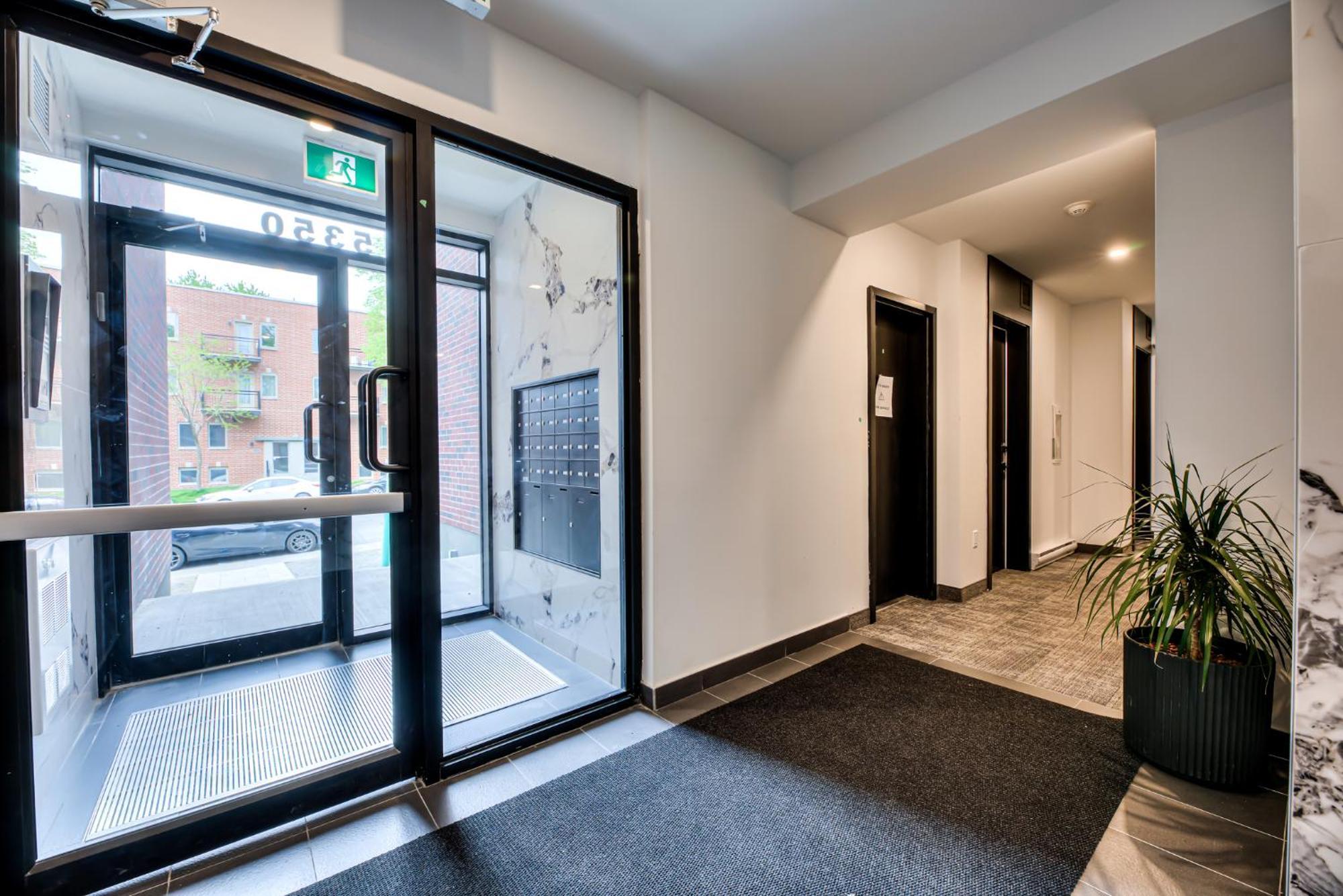 Montreal Restful Nights, Adventure Days Await! Apartment Exterior photo