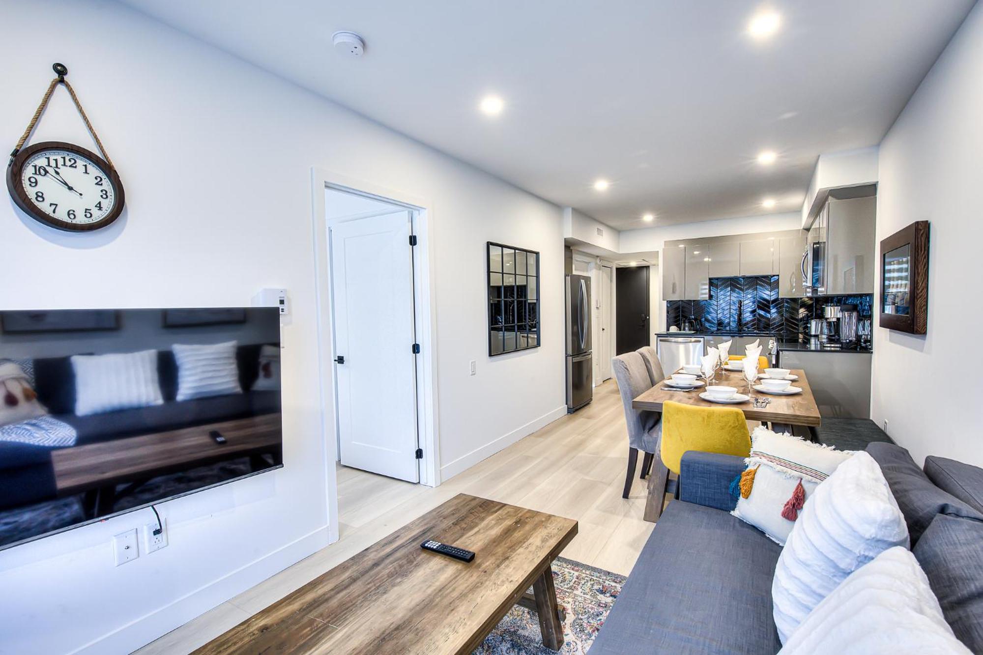 Montreal Restful Nights, Adventure Days Await! Apartment Room photo